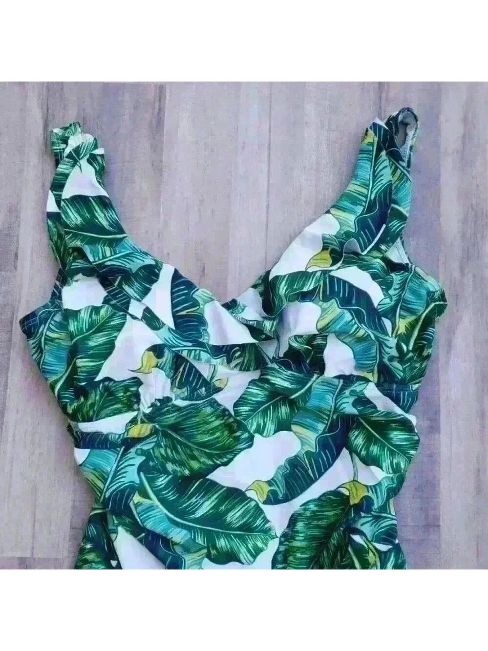 NWOT Ruffles One Piece Swimsuit - Picture 2 of 7